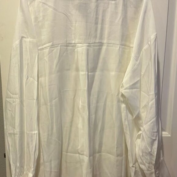 NWT ivory blouse‎ - Picture 3 of 5